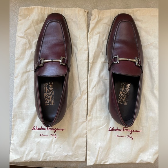 Salvatore Ferragamo Moccasin with Gancini ornament Burgundy Brown Mens US7 - Picture 4 of 9